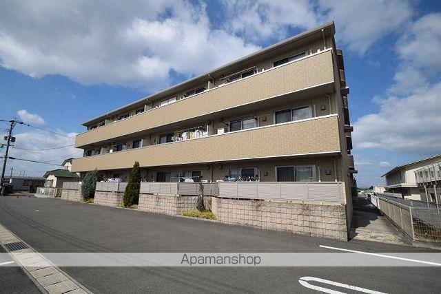 ソルティア A(2LDK/1階)