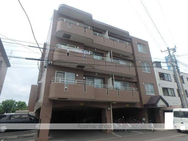 メープル桑園駅(2LDK/1階)