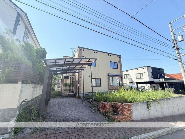 北海道札幌市中央区 築26年(5LDK)