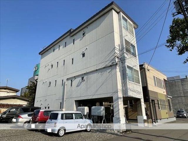 トラウテスハイム(1DK/2階)