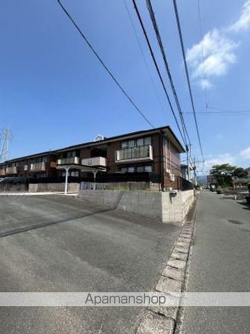 イーストフィールド C棟(3LDK/2階)