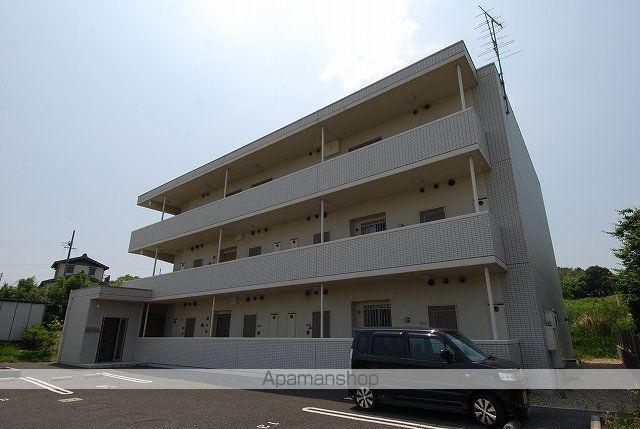 ロワイヤル卯坂(1LDK/1階)