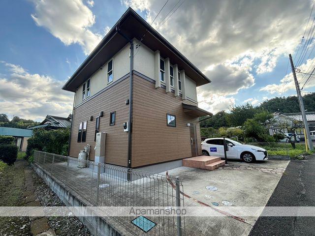 神奈川県小田原市 築9年(3LDK)