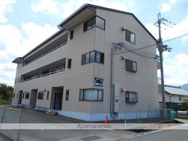和歌山線 粉河駅 徒歩29分 築35年(3LDK/3階)