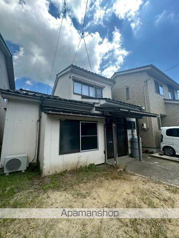 あいの風とやま鉄道 高岡やぶなみ駅 徒歩17分 築53年(4DK)