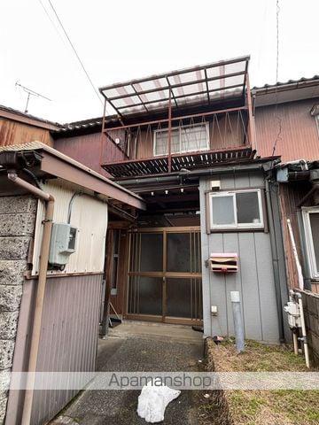 万葉線 坂下町駅 徒歩8分 築77年(6DK)