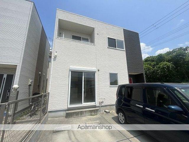 山陽電気鉄道本線 妻鹿駅 徒歩16分 築9年(3LDK)