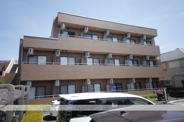 ルネス・グリシーヌ(1K/3階)