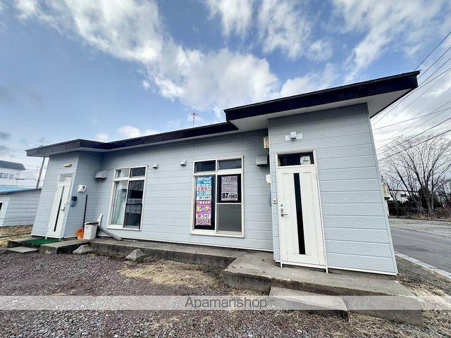 富岡町3丁目一棟二戸(2LDK/1階)