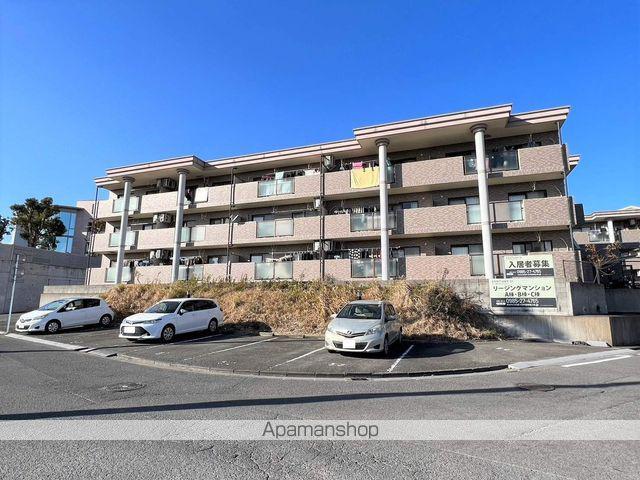 リージングマンション A棟(2DK/1階)