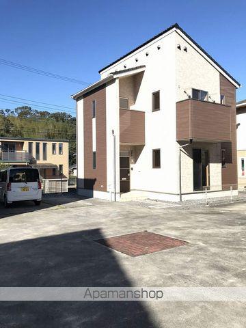 近鉄湯の山線 桜駅(三重) 徒歩36分 築16年(3LDK)