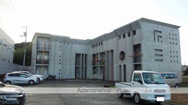 コスモスクエア善通寺(3DK/2階)