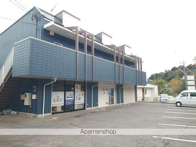 ワールドショウサン(1LDK/2階)