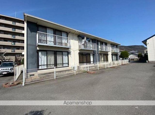 ラフィーネA棟(2DK/2階)