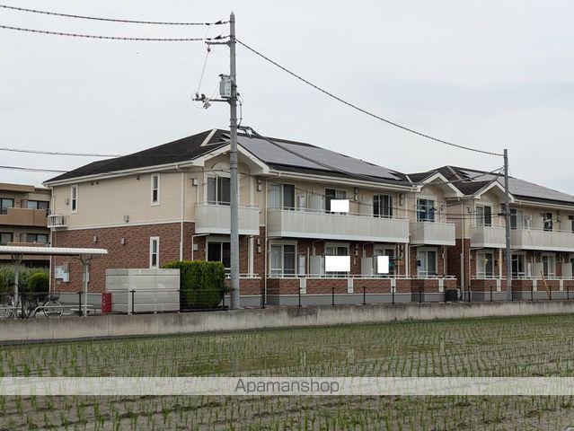トップラインA(1LDK/2階)