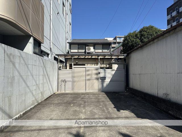 とさでん交通桟橋線 蓮池町通駅 徒歩4分 築68年(3DK)