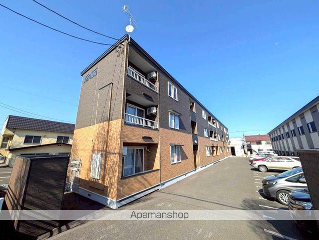 PETRICA(2LDK/1階)