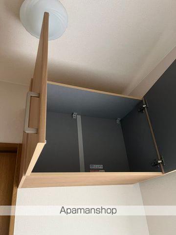 山陽本線 尾道駅 徒歩66分 2階建 築23年(3LDK)の間取り写真