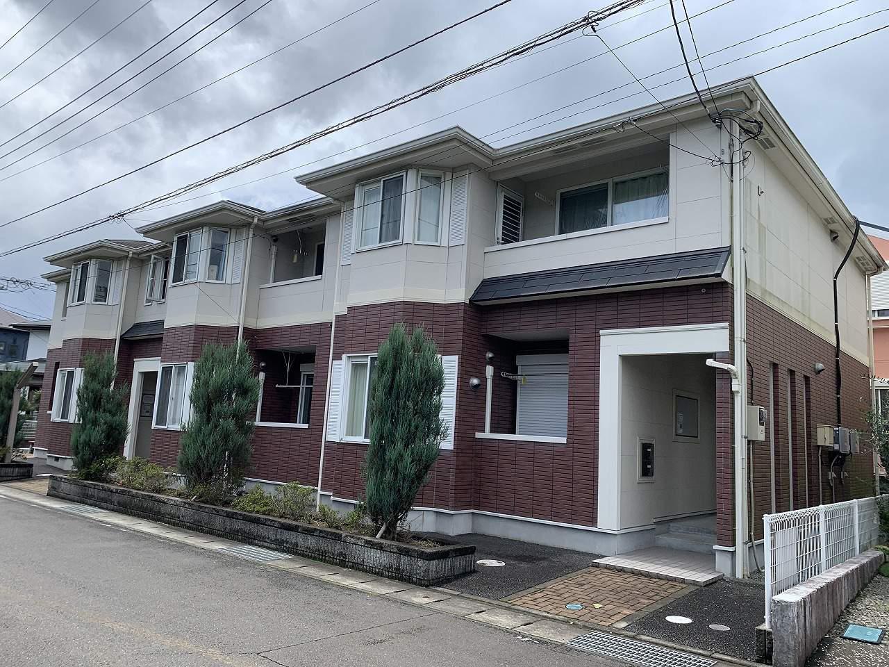 神奈川県足柄上郡中井町 築18年(2LDK/1階)