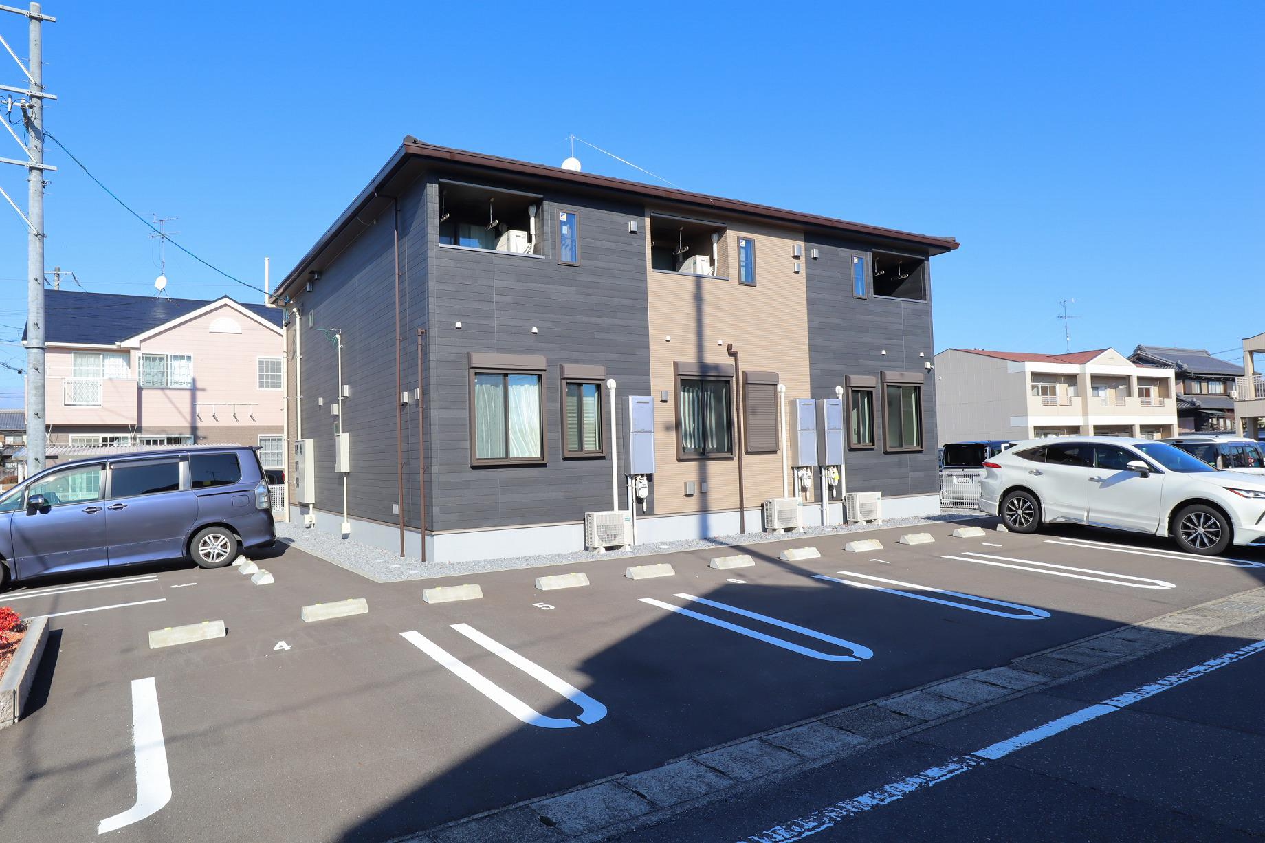 東海道本線 穂積駅 徒歩13分 築3年(1LDK/2階)
