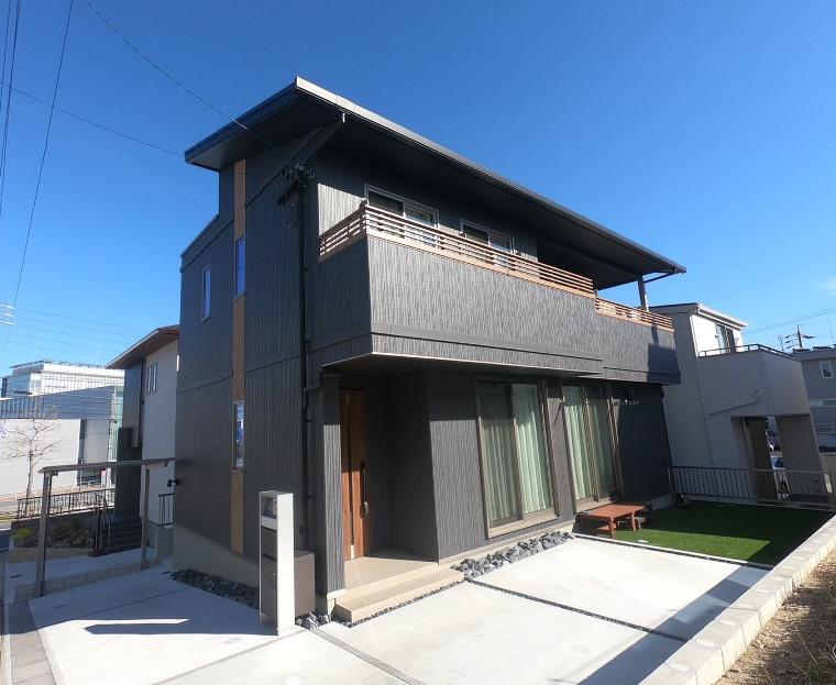愛知県長久手市 築6年(2LDK)