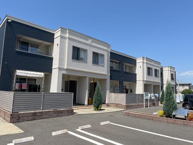 コンフォート三里木A棟(3LDK/2階)