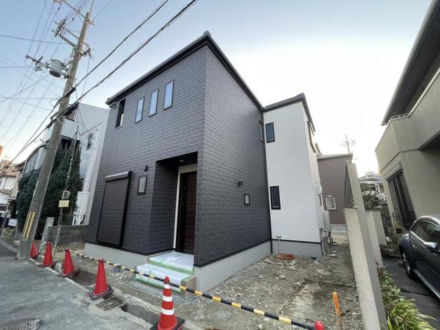 阪急神戸本線 園田駅 徒歩8分 築1年(3LDK)