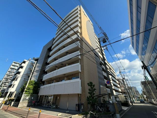 SERENITE江坂四番館(1K/8階)