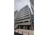 大阪メトロ御堂筋線 江坂駅 徒歩3分 11階建 築2年