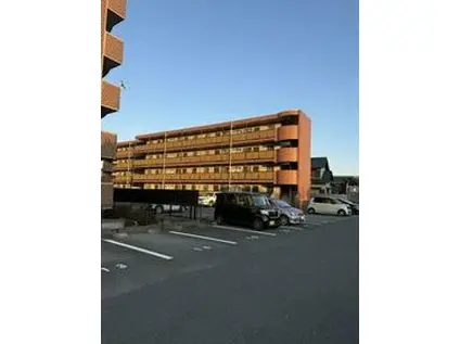 長屋マンション(3LDK/1階)の外観写真