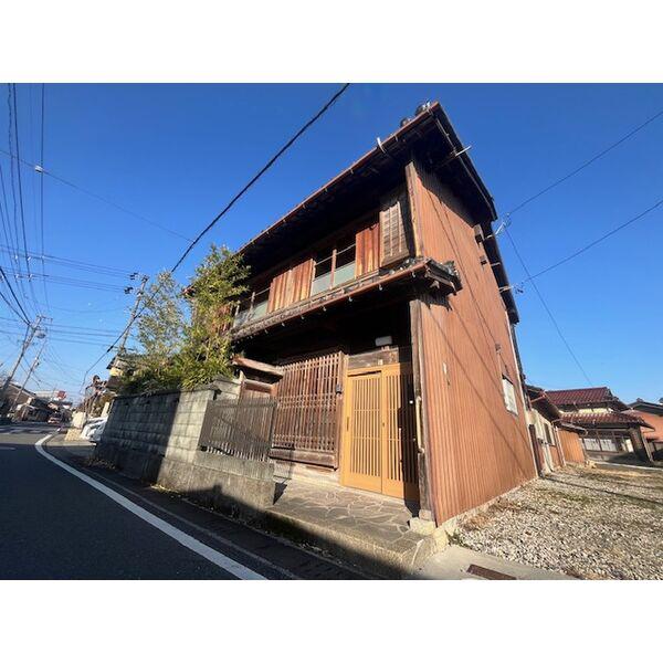 東海道本線 美濃赤坂駅 徒歩7分 築67年(6LDK)
