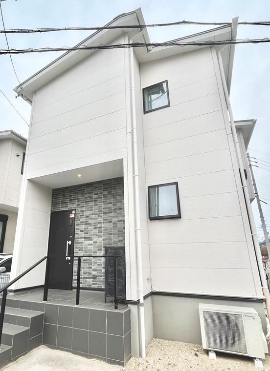 名鉄犬山線 上小田井駅 徒歩7分 築6年(3LDK)