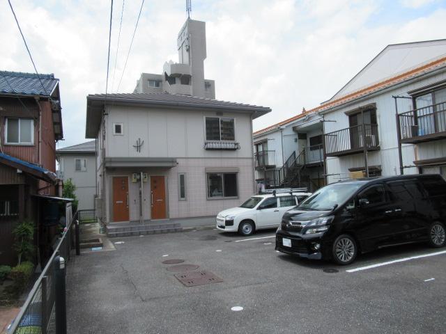 HILLCREST B(2LDK/1階)