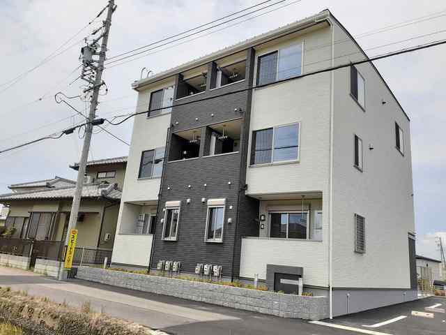 ラシーヌ 南若王子 B(2K/1階)