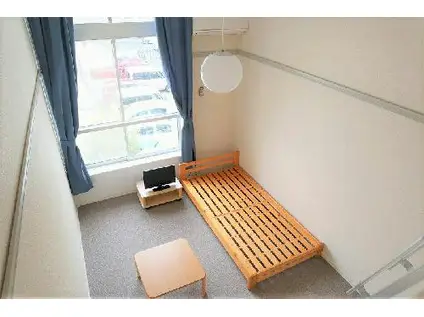 レオパレス西焼津(1K/2階)の居間写真