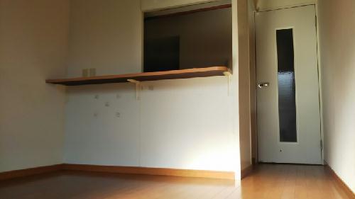 レオパレス泉(2DK/1階)の居間写真