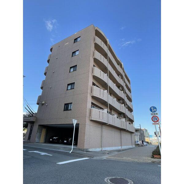 ランドマーク西町(1K/3階)