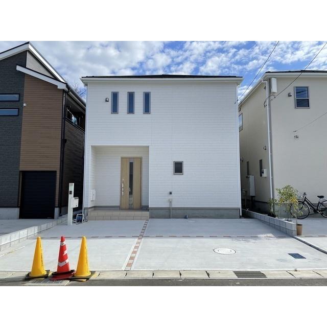 千葉県千葉市稲毛区 築4年(4LDK)