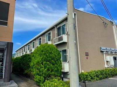 レオパレスCEDARⅡ(1K/2階)の外観写真