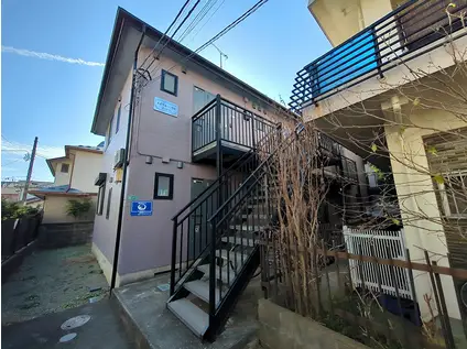 メイプル・ハウス(1K/1階)の外観写真