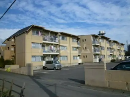 アバンギャルド秋(3LDK/3階)の外観写真