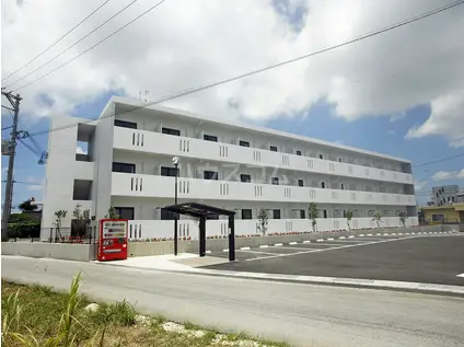 レオパレス琉球(1K/3階)の外観写真