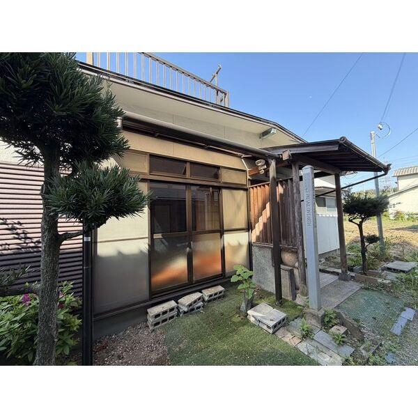山陽電気鉄道本線 妻鹿駅 徒歩12分 築53年(6LDK)