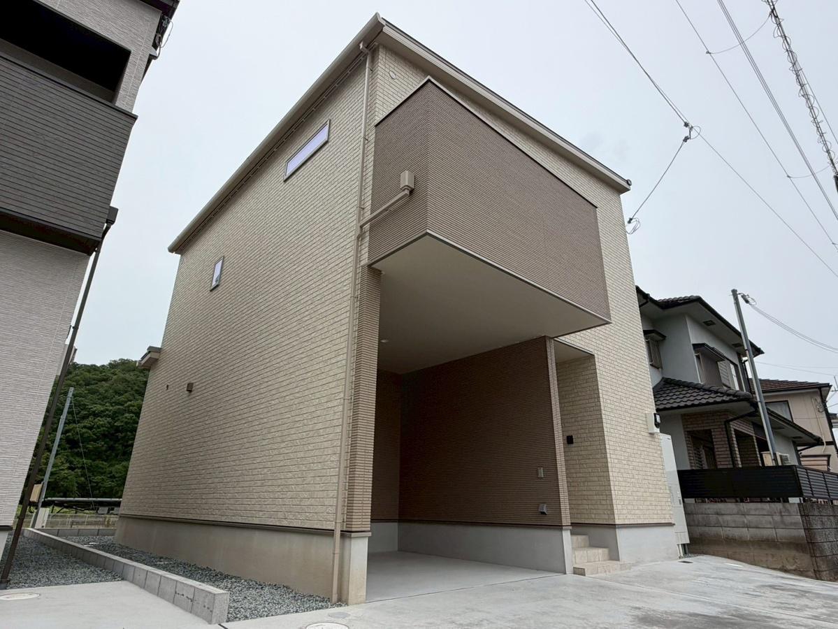 山陽本線 東姫路駅 徒歩31分 築1年(3LDK)