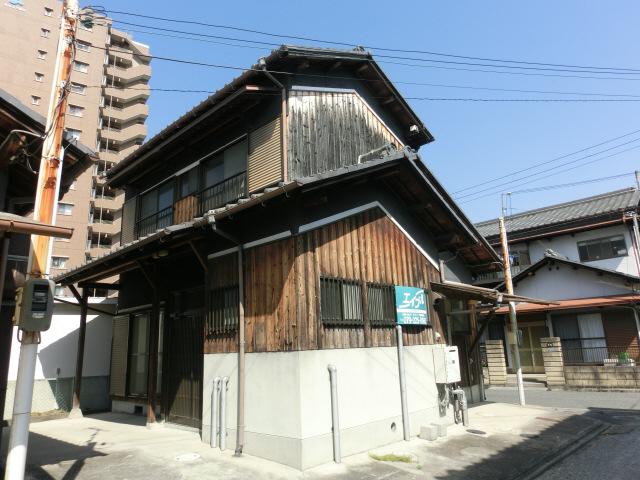 兵庫県姫路市 築38年(4DK)