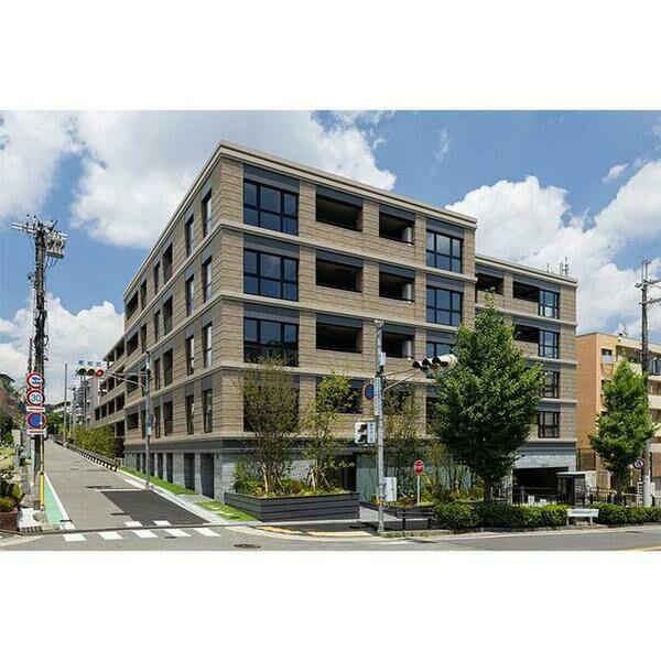 阪急電鉄神戸線 芦屋川駅 徒歩18分 築5年(4SLDK/3階)