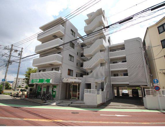 インペリアル老司(3DK/2階)