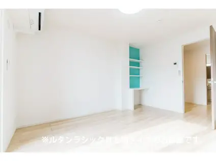 WISTERIA Ⅶ(1K/2階)の間取り写真