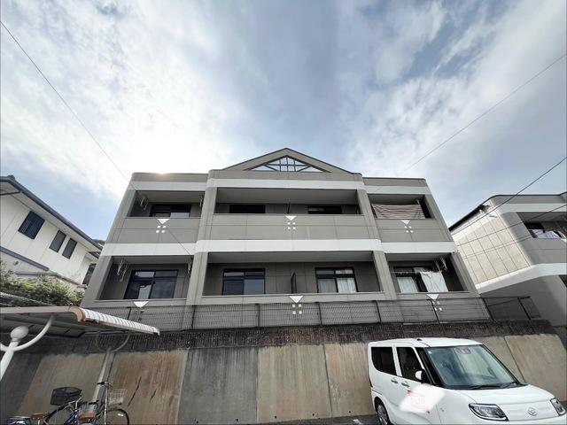 ロイヤルハイツ天拝坂 参番館(3LDK/2階)