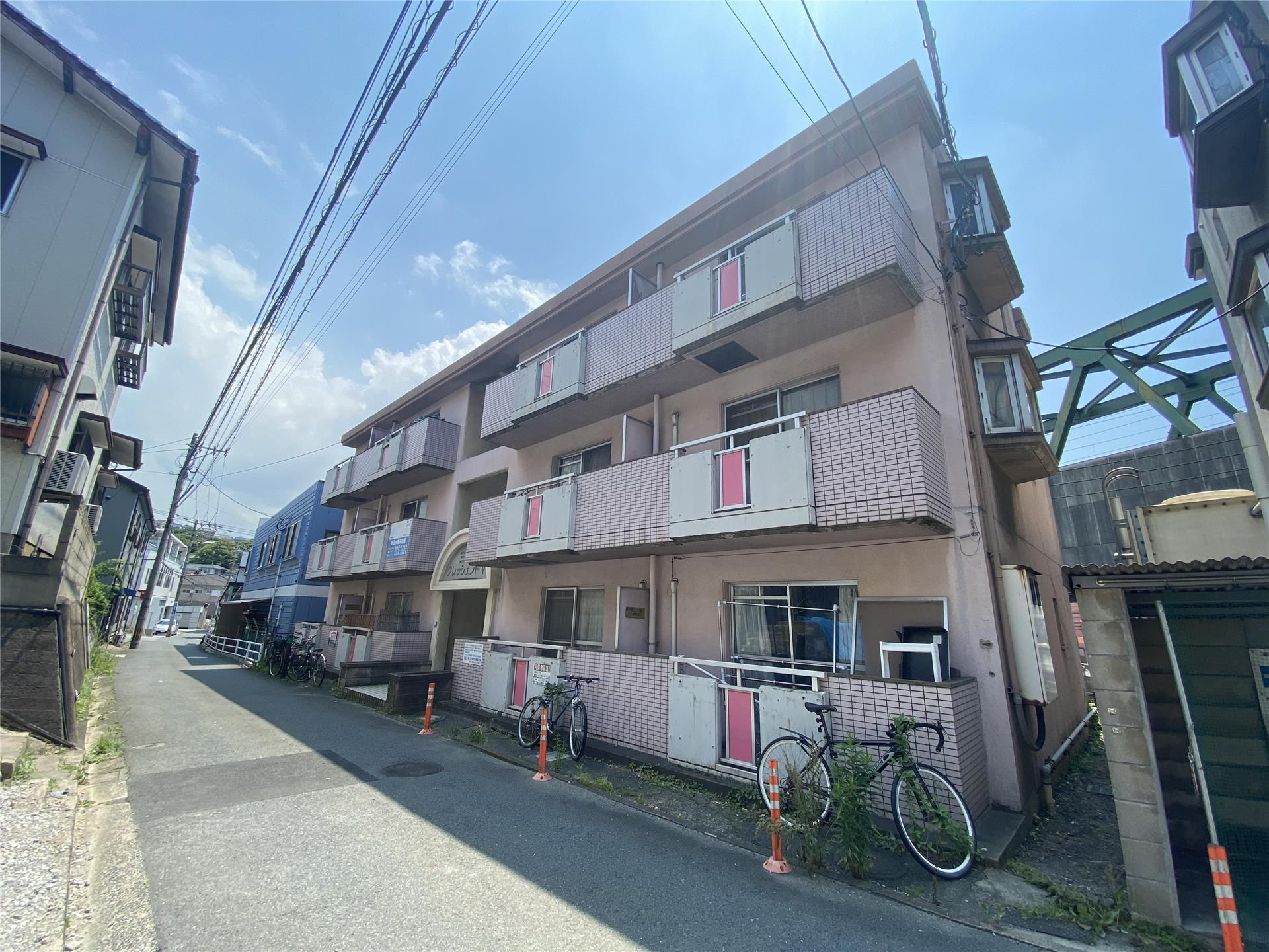 クレッシェンド5(1K/2階)